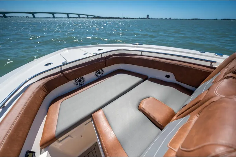 Slide: The Image of Scout 350 LXZ 2023 - 95