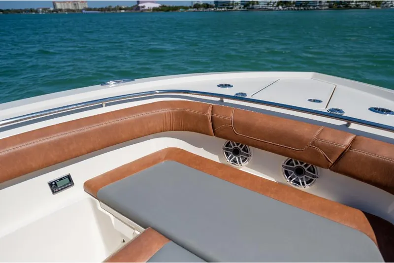 Slide: The Image of Scout 350 LXZ 2023 - 98