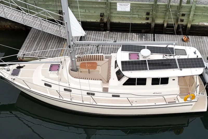 Slide: The Image of Island Packet SP Cruiser 2008 - 13