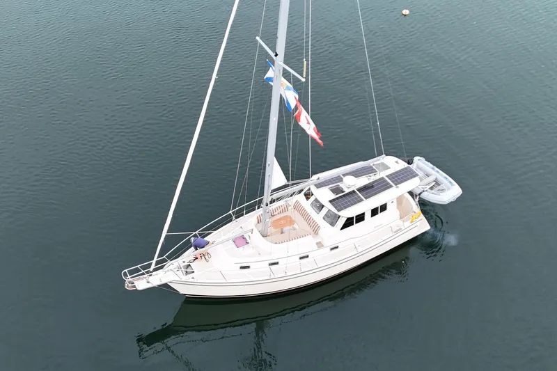Slide: The Image of Island Packet SP Cruiser 2008 - 14