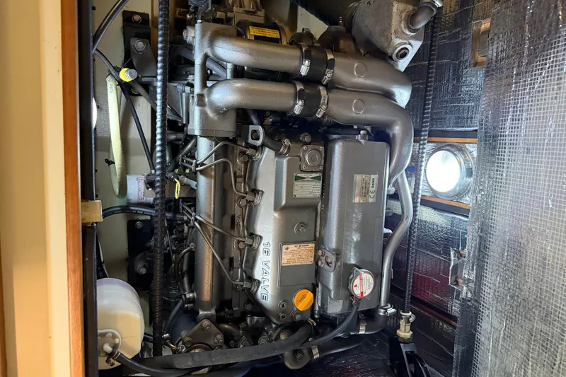 Slide: The Image of Island Packet SP Cruiser 2008 - 144