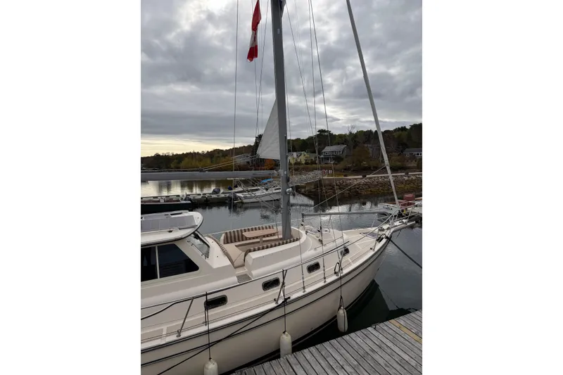 Slide: The Image of Island Packet SP Cruiser 2008 - 28