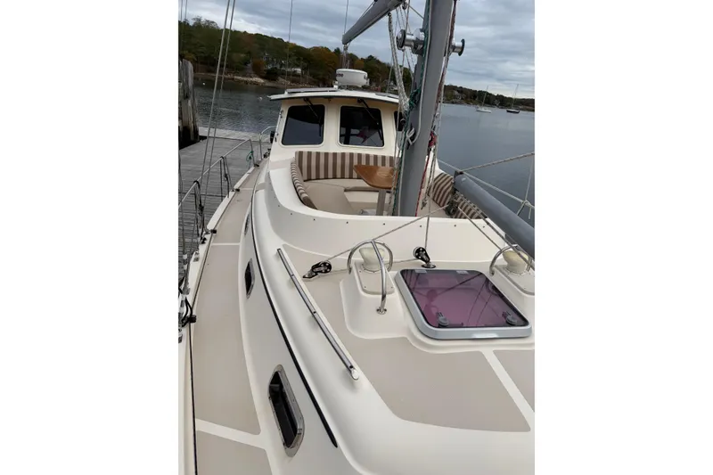 Slide: The Image of Island Packet SP Cruiser 2008 - 36
