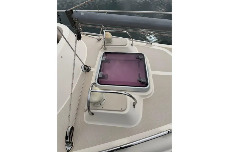 Slide: The Image of Island Packet SP Cruiser 2008 - 40
