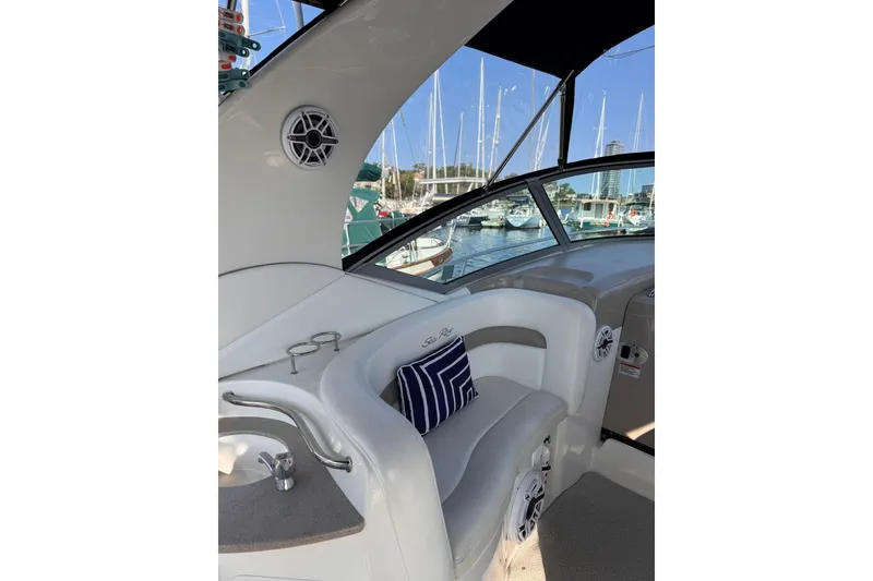Slide: The Image of Sea Ray Sundancer 320 2004 - 13