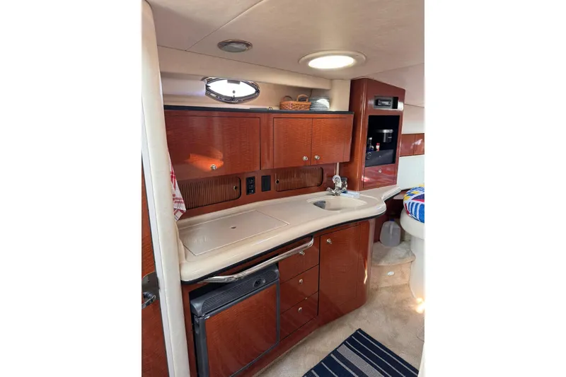 Slide: The Image of Sea Ray Sundancer 320 2004 - 18