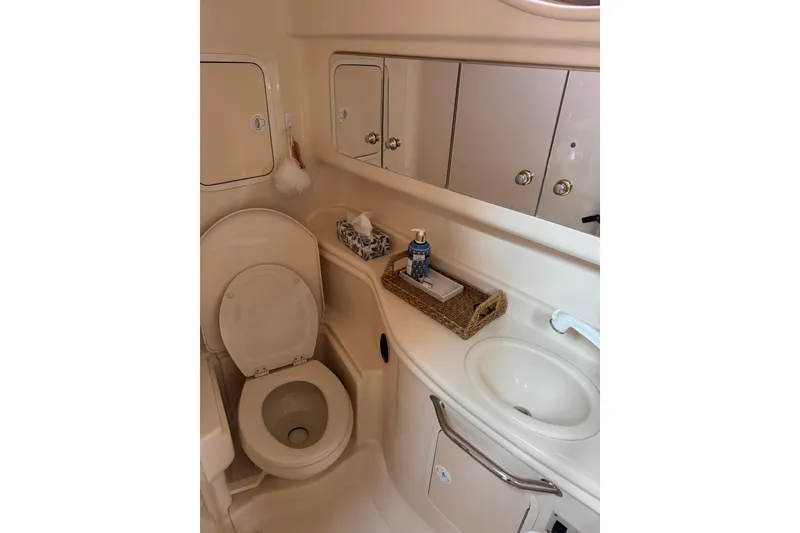 Slide: The Image of Sea Ray Sundancer 320 2004 - 22