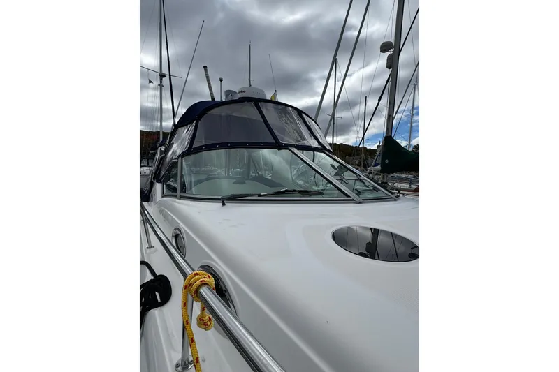 Slide: The Image of Sea Ray Sundancer 320 2004 - 28