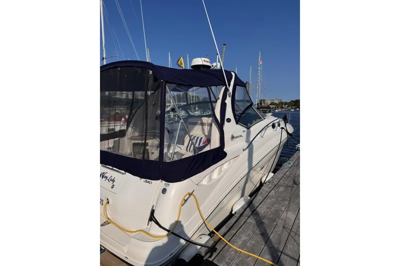 Slide: The Image of Sea Ray Sundancer 320 2004 - 4