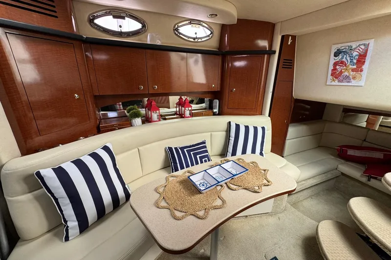 Slide: The Image of Sea Ray Sundancer 320 2004 - 45