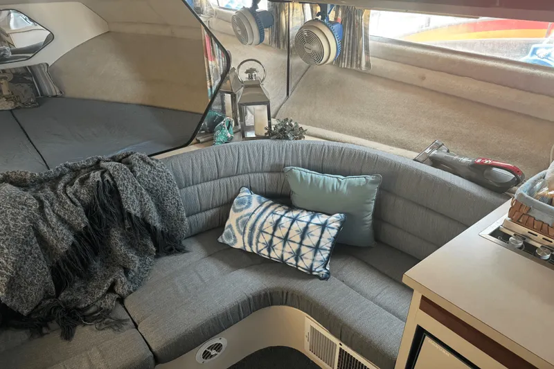 Slide: The Image of Carver Yachts 27 SANTEGO 1989 - 13