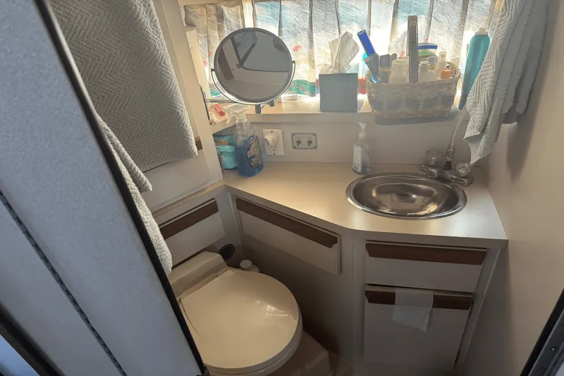 Slide: The Image of Carver Yachts 27 SANTEGO 1989 - 20