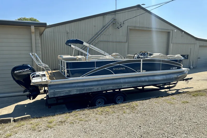 Slide: The Image of Sylvan 8523 MANDALAY CRS 2013 - 3