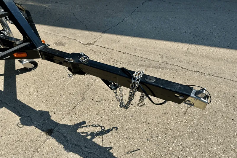 Slide: The Image of Sylvan 8523 MANDALAY CRS 2013 - 40