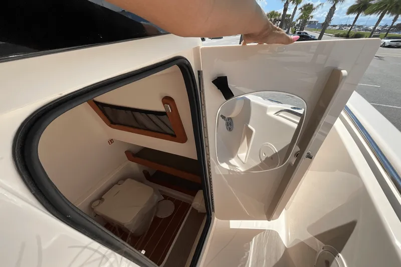 Slide: The Image of Grady-White Fisherman 257 2026 - 26