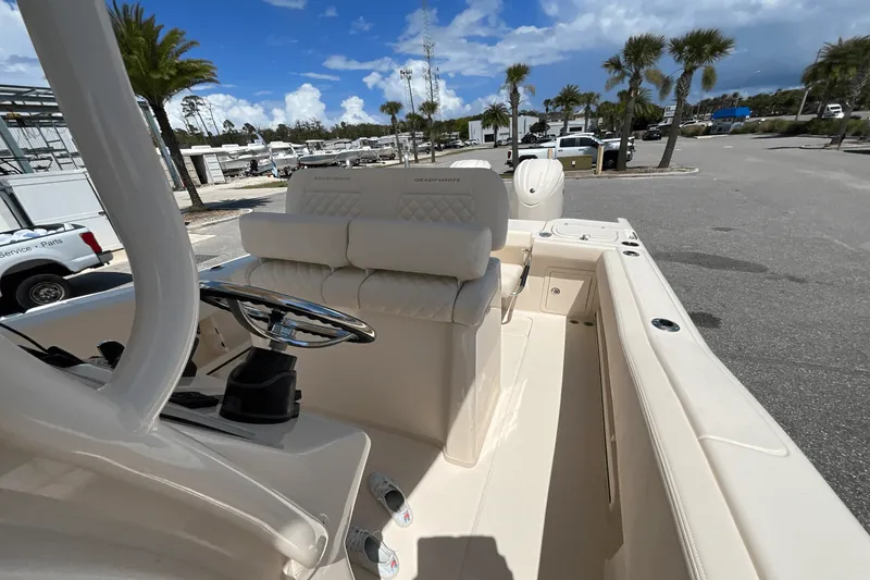 Slide: The Image of Grady-White Fisherman 257 2026 - 28