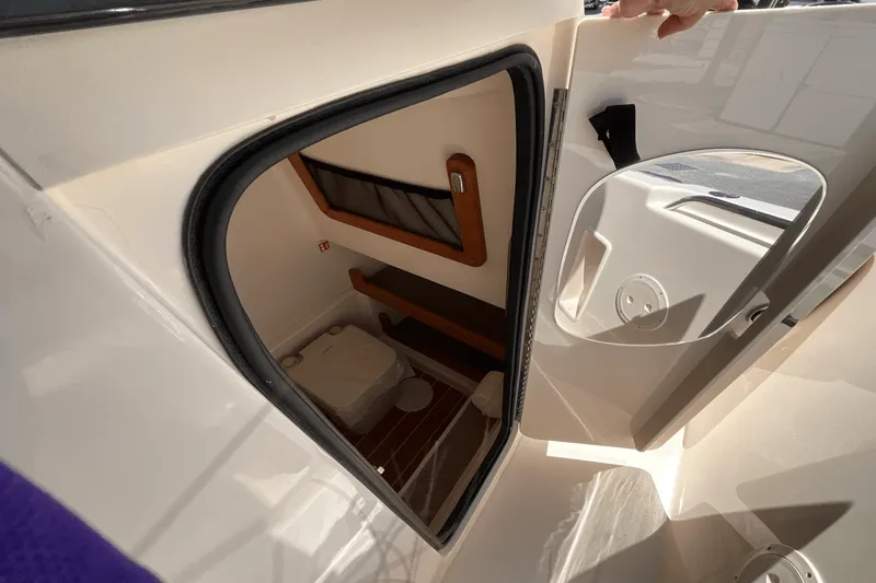 Slide: The Image of Grady-White Fisherman 257 2026 - 35