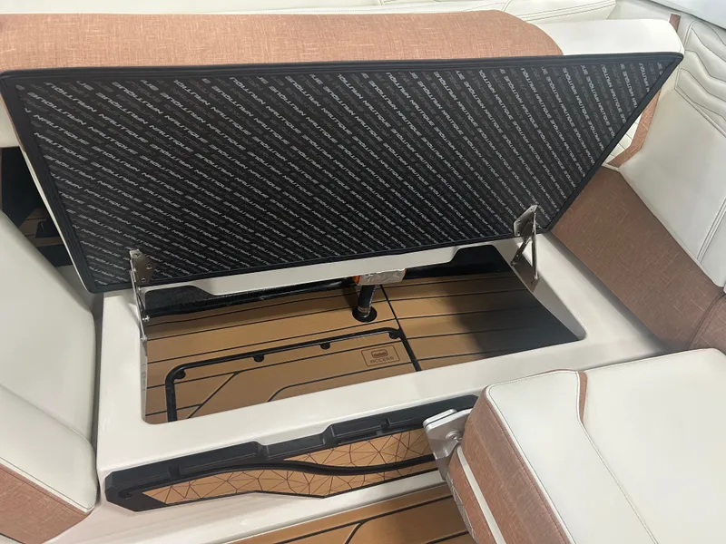 Slide: The Image of Nautique G23 2026 - 9
