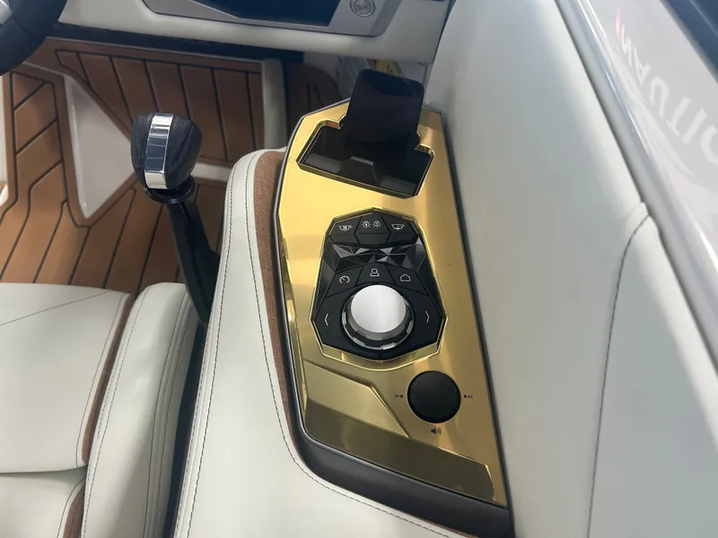 Slide: The Image of Nautique G23 2026 - 17