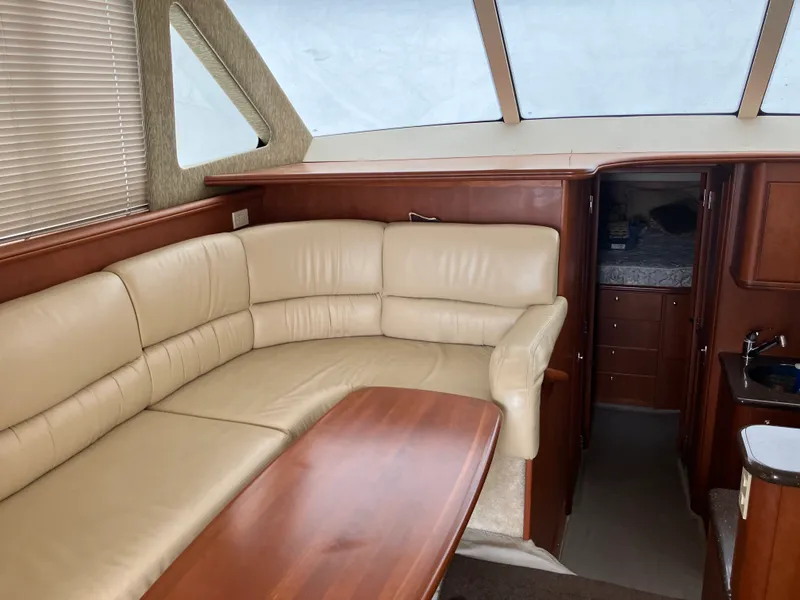 Slide: The Image of Silverton 38 CONVERTIBLE 2004 - 12