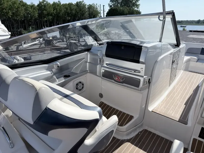 Slide: The Image of Chaparral 327 ssx 2012 - 9
