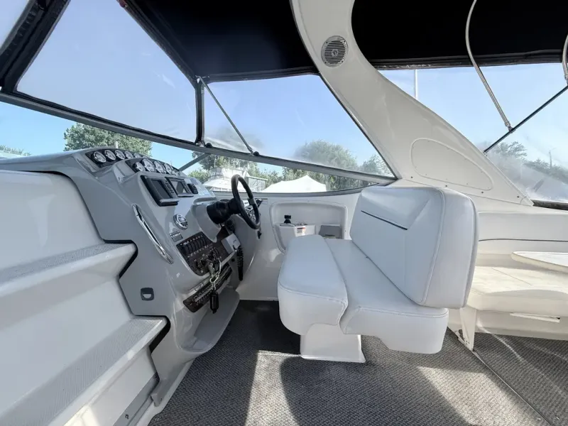 Slide: The Image of Bayliner 315 SB 2011 - 12