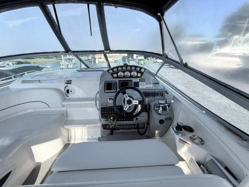 Slide: The Image of Bayliner 315 SB 2011 - 11