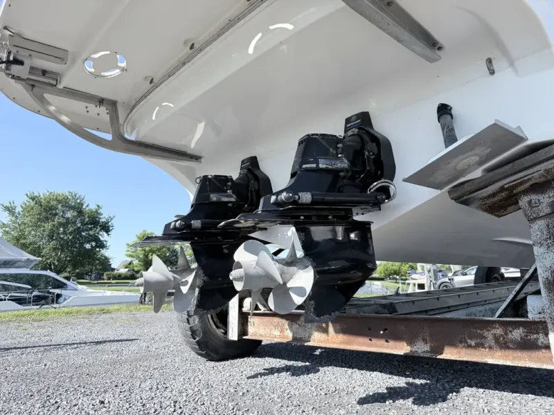 Slide: The Image of Bayliner 315 SB 2011 - 23