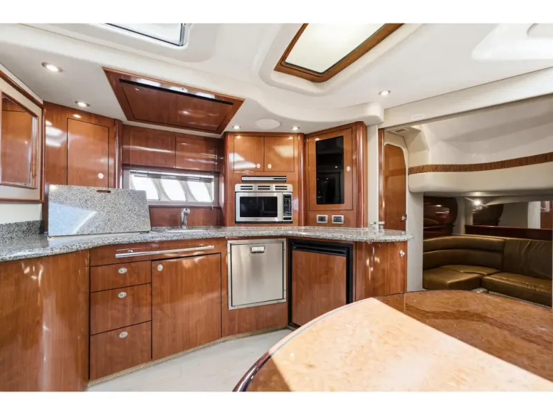 Slide: The Image of Sea Ray 44 Sundancer 2006 - 30
