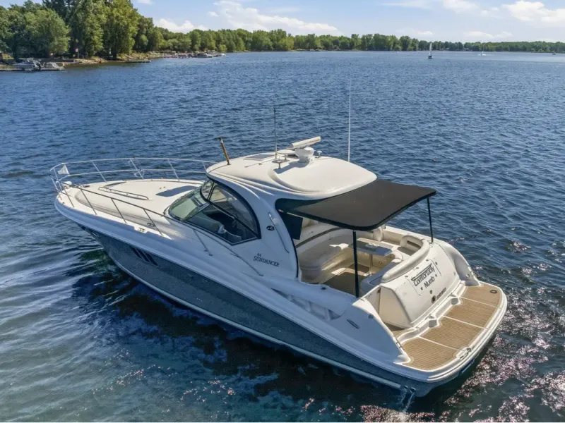 Slide: The Image of Sea Ray 44 Sundancer 2006 - 8