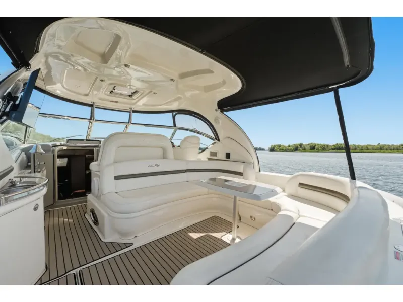 Slide: The Image of Sea Ray 44 Sundancer 2006 - 14