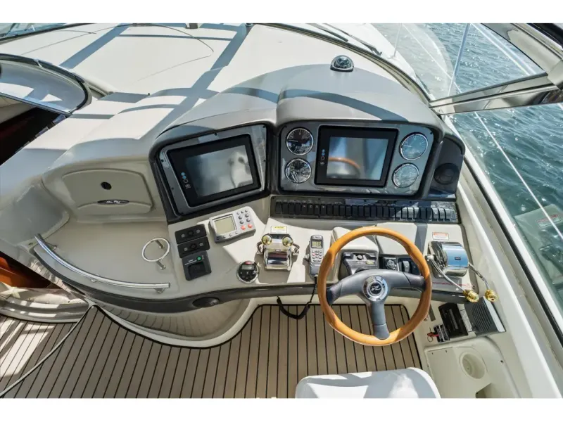 Slide: The Image of Sea Ray 44 Sundancer 2006 - 18