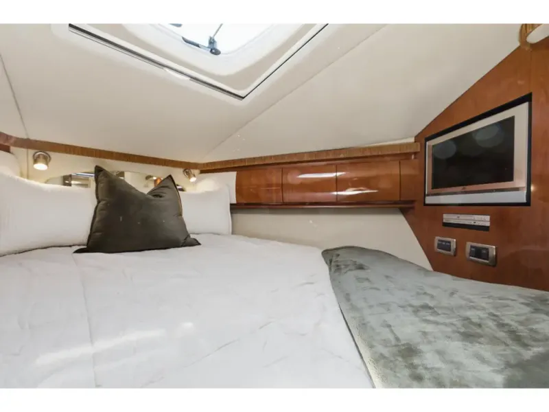 Slide: The Image of Sea Ray 44 Sundancer 2006 - 40