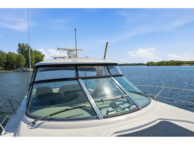 Slide: The Image of Sea Ray 44 Sundancer 2006 - 25