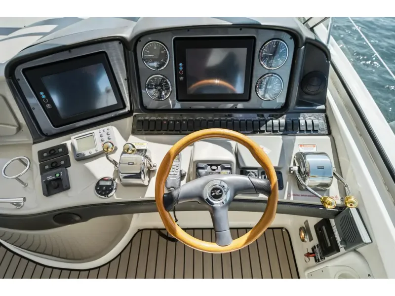 Slide: The Image of Sea Ray 44 Sundancer 2006 - 19