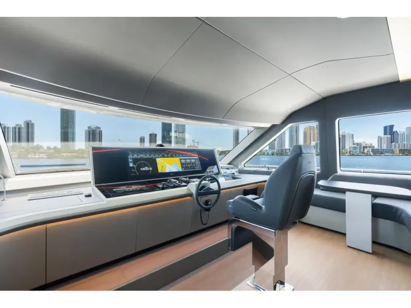 Slide: The Image of Azimut GRANDE 36M 2026 - 86