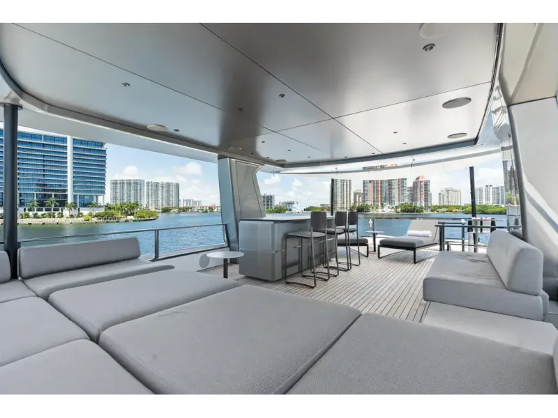 Slide: The Image of Azimut GRANDE 36M 2026 - 58