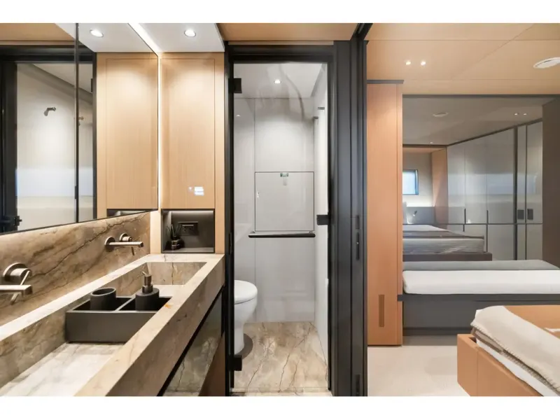 Slide: The Image of Azimut GRANDE 36M 2026 - 124