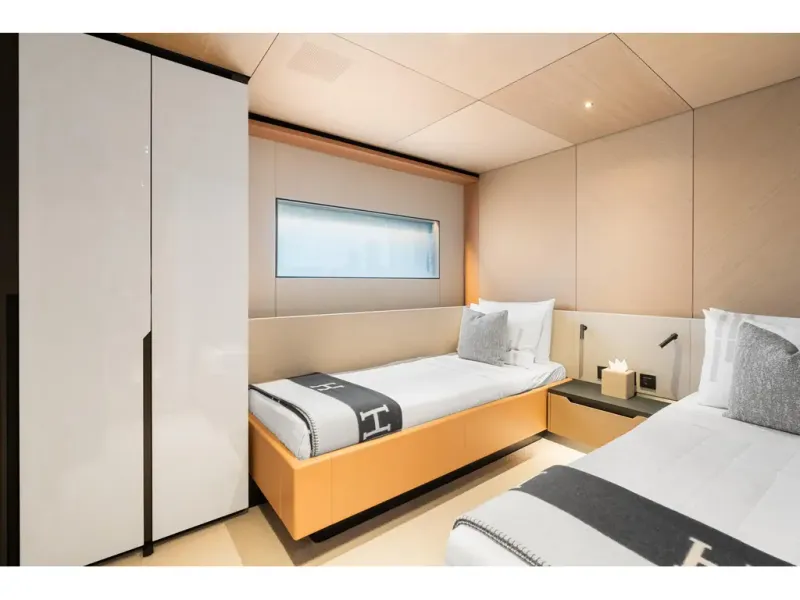 Slide: The Image of Azimut GRANDE 36M 2026 - 131