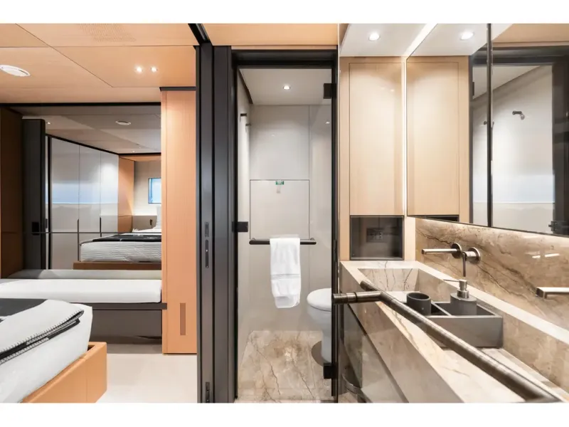 Slide: The Image of Azimut GRANDE 36M 2026 - 130