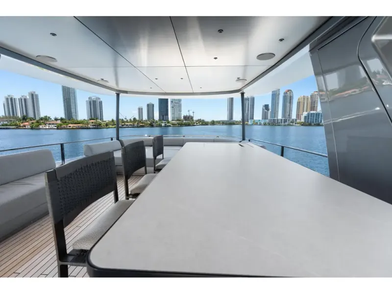 Slide: The Image of Azimut GRANDE 36M 2026 - 61