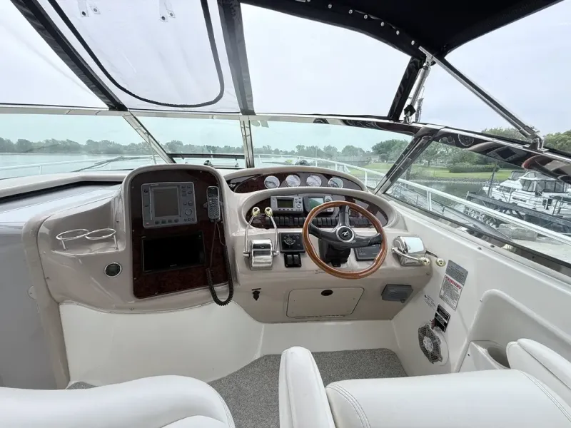 Slide: The Image of Sea Ray 380 SUNDANCER 2003 - 12