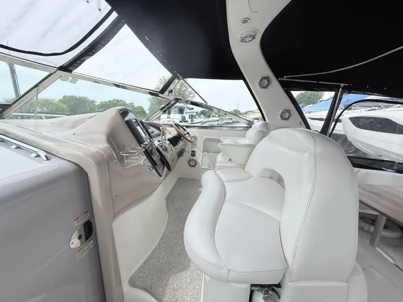 Slide: The Image of Sea Ray 380 SUNDANCER 2003 - 9