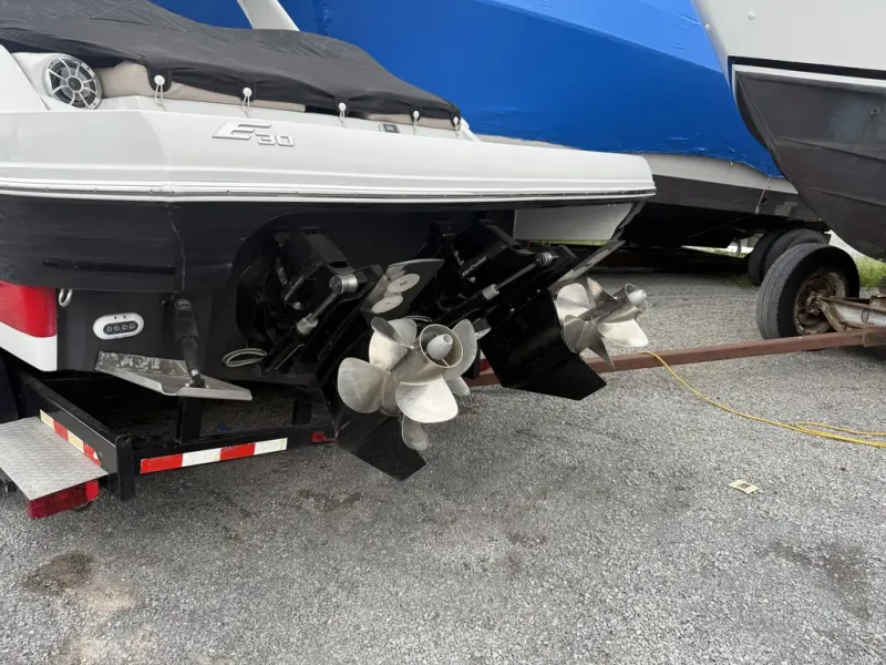 Slide: The Image of Crownline Boats E30 2018 - 19
