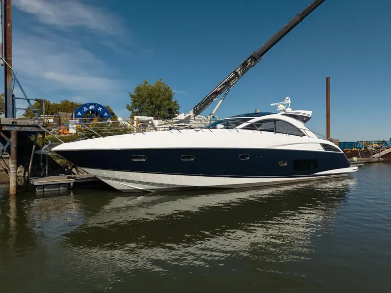 Slide: The Image of Sunseeker PREDATOR 60 2011 - 1