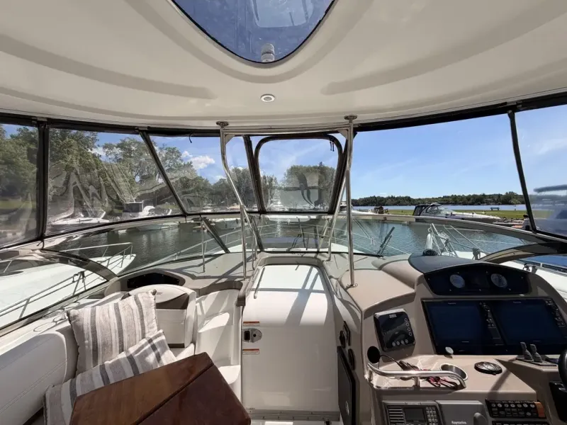 Slide: The Image of Cruisers 460 Express 2008 - 24