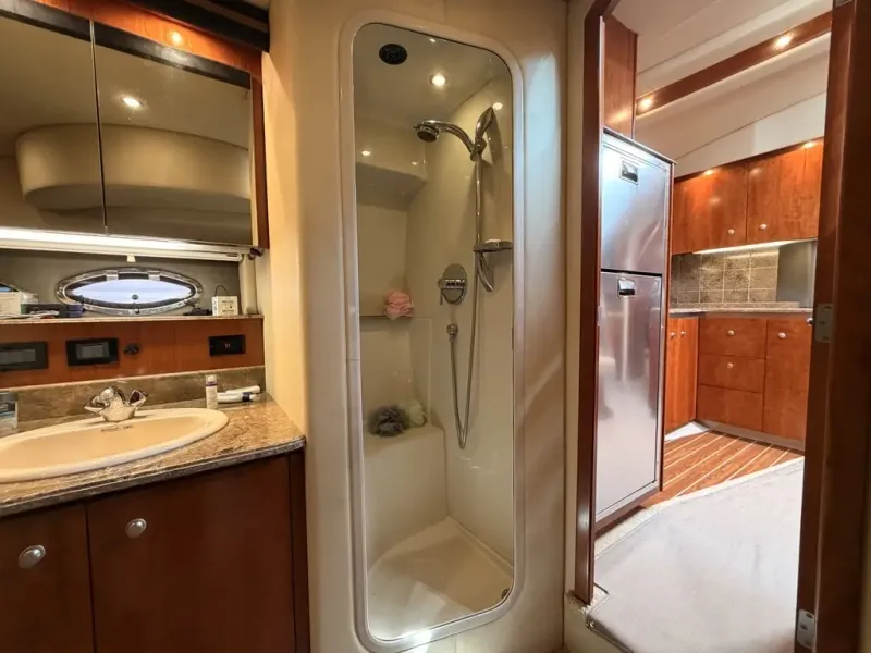 Slide: The Image of Cruisers 460 Express 2008 - 39