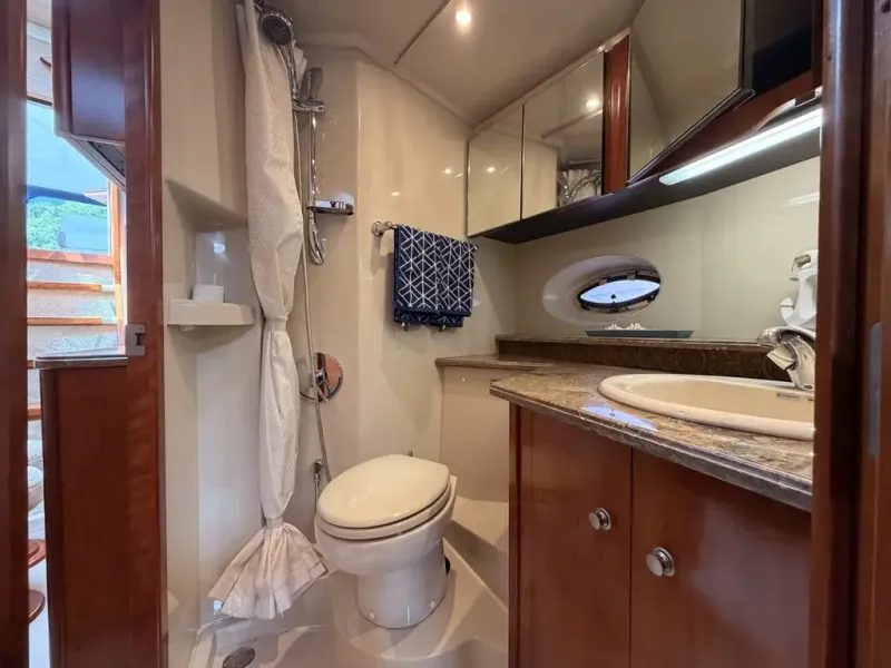 Slide: The Image of Cruisers 460 Express 2008 - 42