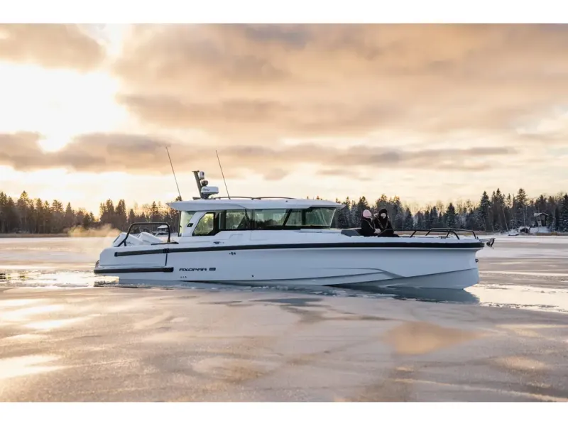 The Image of Axopar 38 XC Cross Cabin 2026 - 0