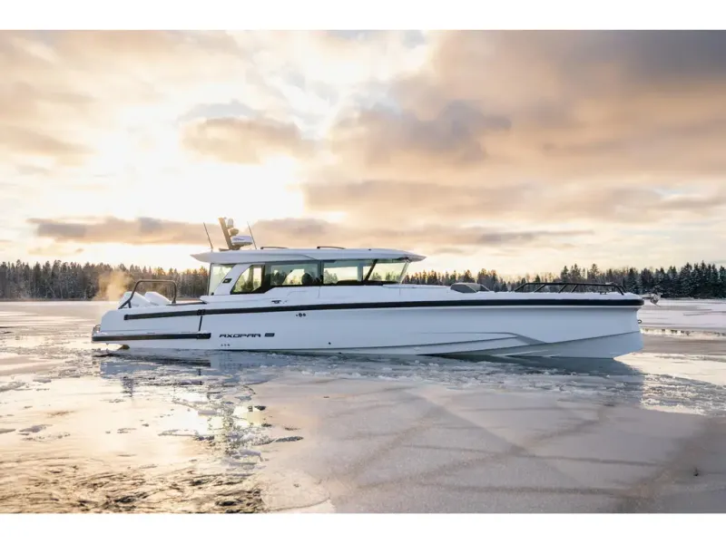 Slide: The Image of Axopar 38 XC Cross Cabin 2026 - 17